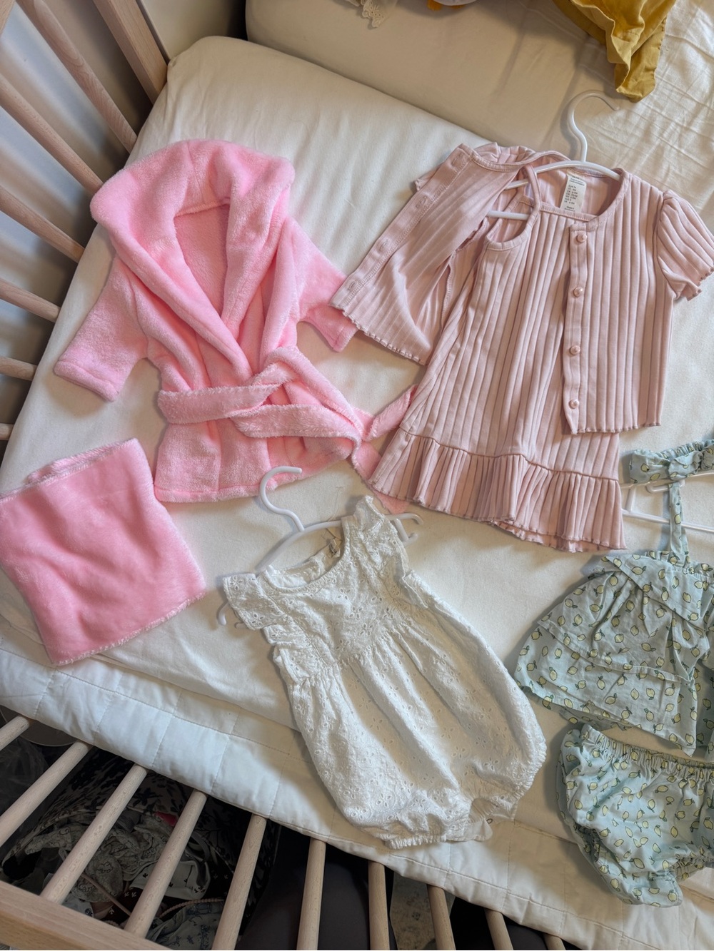 H&M Light Pink Ribbed Two-Piece Dress Set - Picture 3 of 3